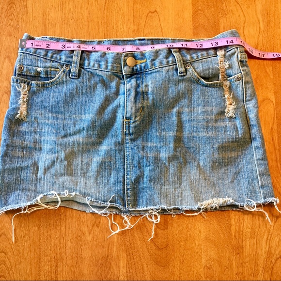 Bud Light Womens Mini Skirt Distressed Denim 5/6 - Picture 6 of 7